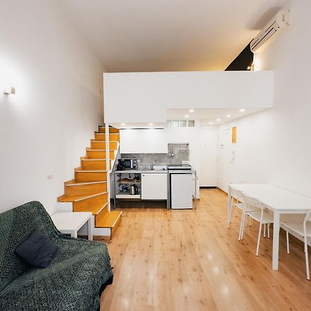 לינה וארוחת בוקר נאפולי Ale & Tizy House מראה חיצוני תמונה