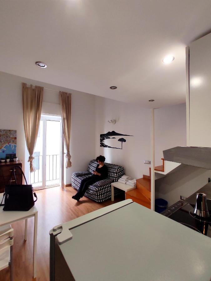 לינה וארוחת בוקר נאפולי Ale & Tizy House מראה חיצוני תמונה