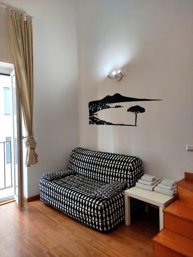 לינה וארוחת בוקר נאפולי Ale & Tizy House מראה חיצוני תמונה