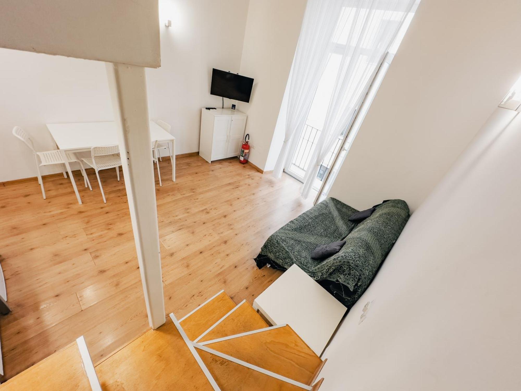 לינה וארוחת בוקר נאפולי Ale & Tizy House מראה חיצוני תמונה