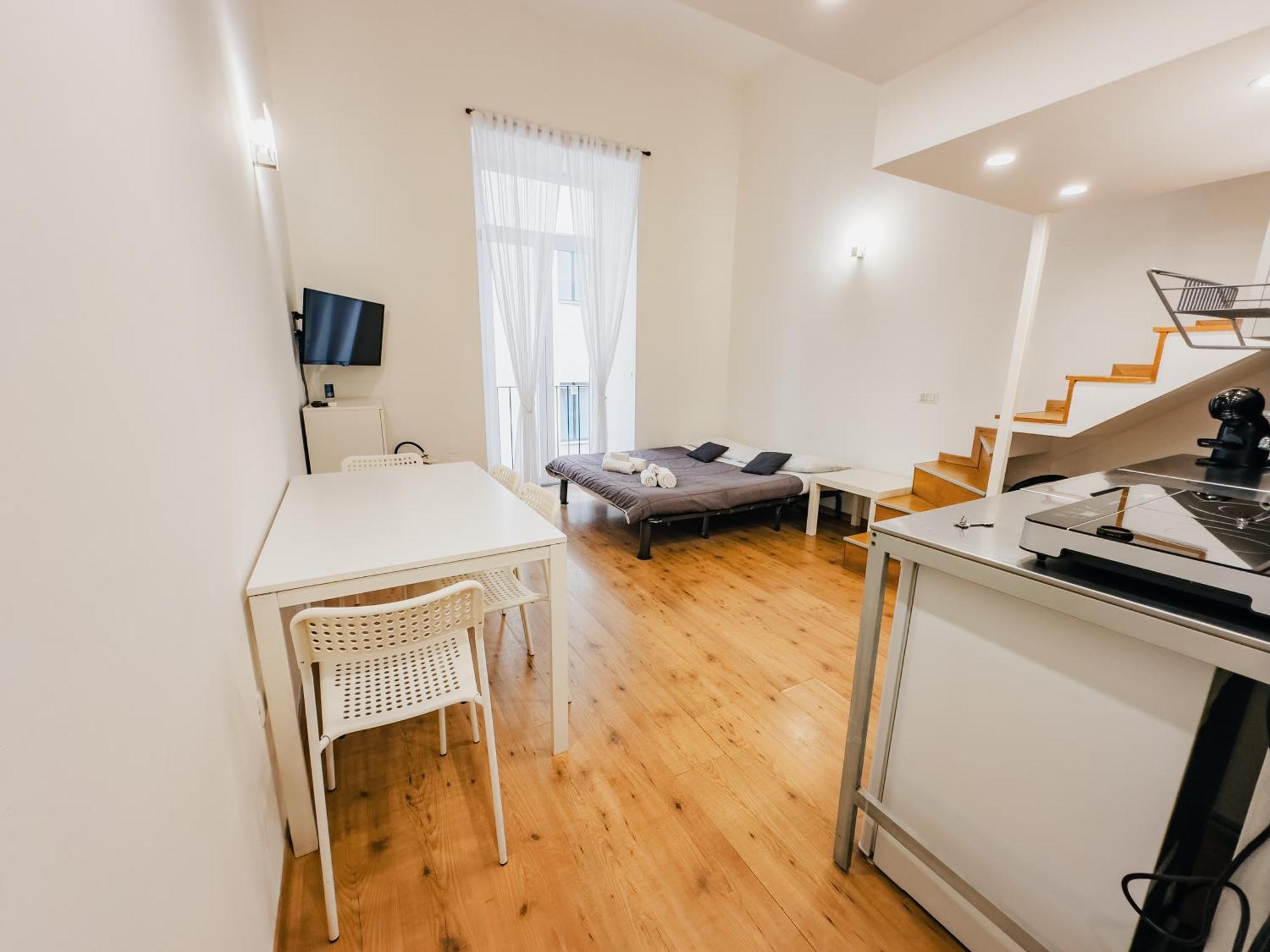לינה וארוחת בוקר נאפולי Ale & Tizy House מראה חיצוני תמונה